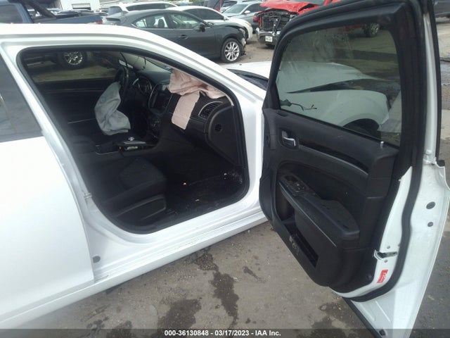 2C3CCAAG7NH139653 Chrysler 300 Touring