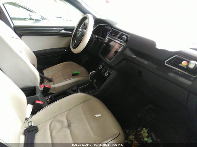 3VV4B7AX2JM168268 Volkswagen Tiguan Sel Premium