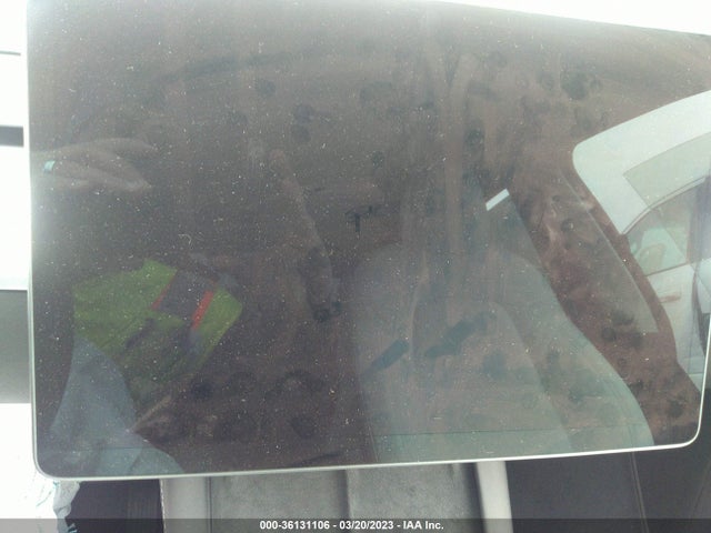 Tesla Model Y Long Range 2022 7SAYGAEE7NF427034 Image 7