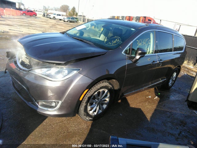 2C4RC1BGXKR608972 Chrysler Pacifica Touring L