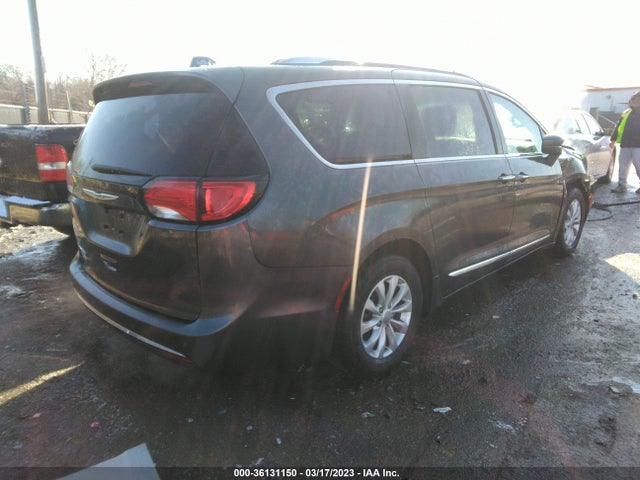 2C4RC1BGXKR608972 Chrysler Pacifica Touring L