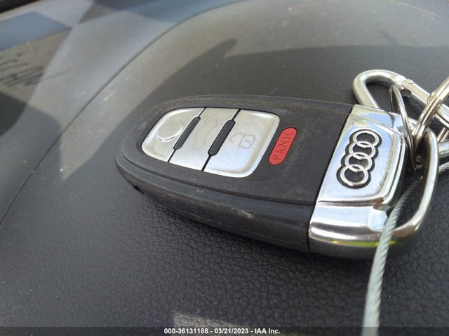 WA1LFAFP0EA112038 Audi Q5 Premium Plus