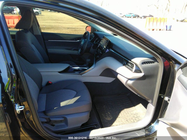 2021 TOYOTA CAMRY HYBRID LE VIN: 4T1C31AK1MU565703