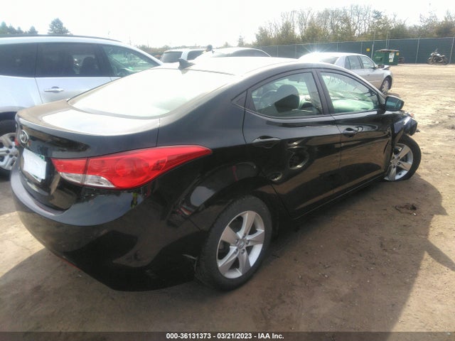 2013 HYUNDAI ELANTRA GLS VIN: 5NPDH4AE8DH188187