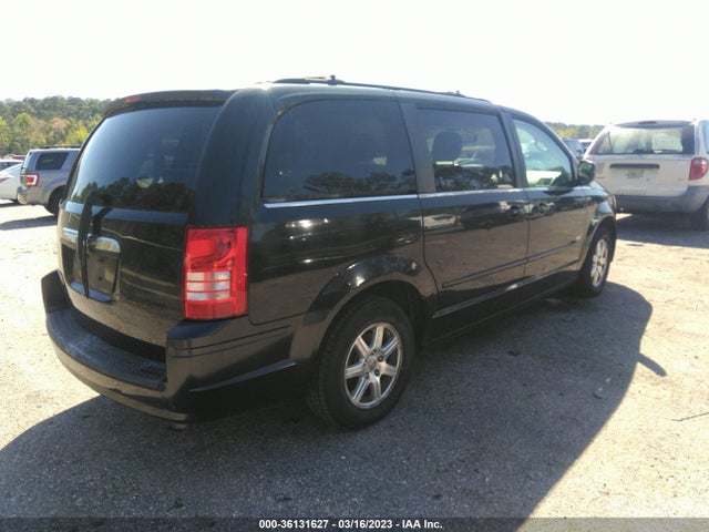2A8HR54P18R769307 Chrysler Town & Country Touring