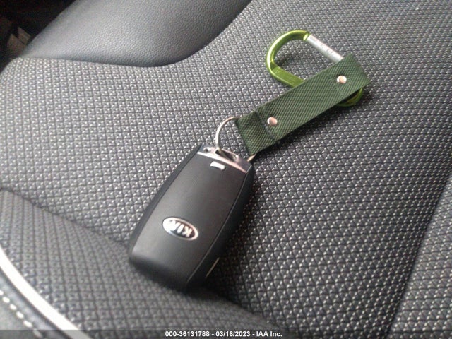 2020 Kia Niro, VIN: KNDCC3LG2L5068032