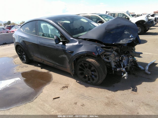 Tesla Model Y Long Range 2023 7SAYGDEE6PA023773 Image 1