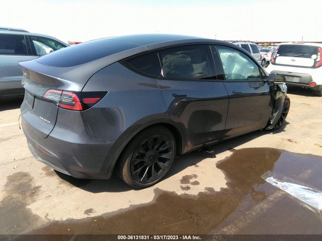 Tesla Model Y Long Range 2023 7SAYGDEE6PA023773 Image 4