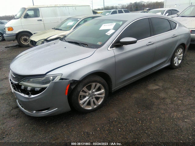 Chrysler 200 Limited 2015 1C3CCCAB5FN714714 Image 2