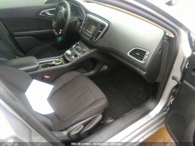 Chrysler 200 Limited 2015 1C3CCCAB5FN714714 Image 5