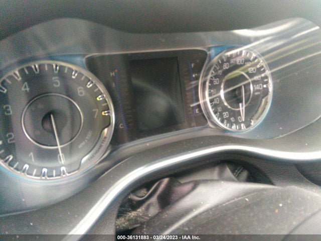 Chrysler 200 Limited 2015 1C3CCCAB5FN714714 Image 7