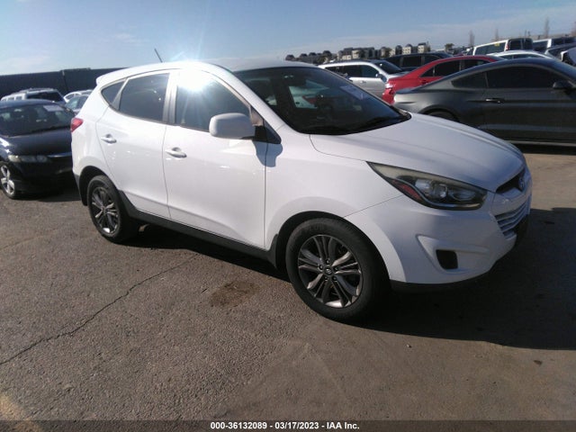 2015 KM8JT3AF0FU013361 main image