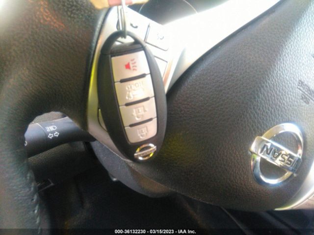 5N1AT2MT6FC807363 Nissan Rogue Sl