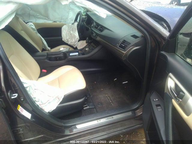 JTHKD5BH7F2247413 Lexus Ct 200h Hybrid