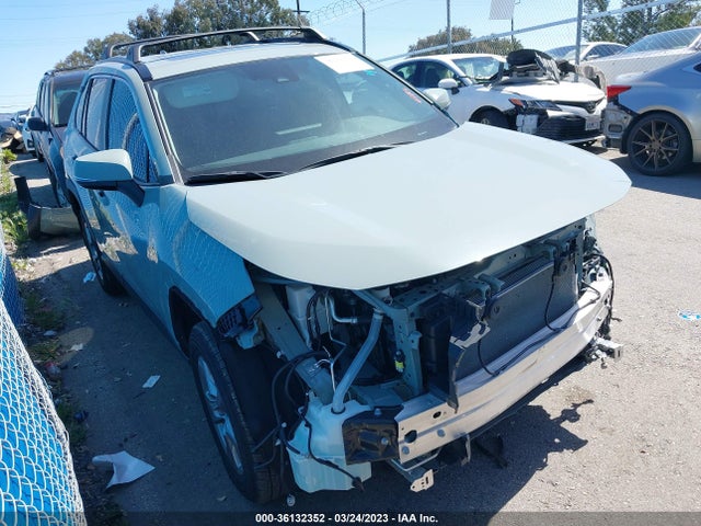 2022 Toyota RAV4, VIN: 2T3W1RFV0NW189086