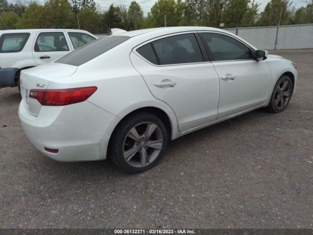 19VDE1F3XEE011315 Acura ILX
