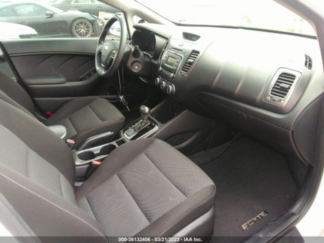 3KPFK4A77HE044474 KIA FORTE LX