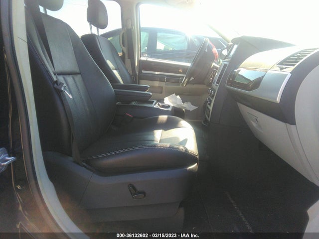 2010 CHRYSLER TOWN & COUNTRY TOURING PLUS VIN: 2A4RR8DX5AR456709