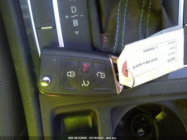 2019 Volkswagen Golf, VIN: WVWKR7AU8KW909418