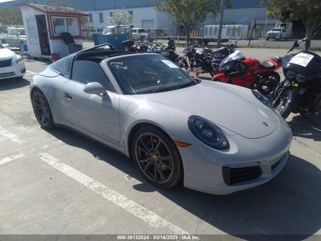 2019 Porsche 911, VIN: WP0BB2A97KS125161