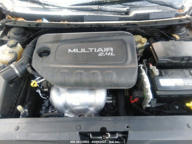 Chrysler 200 Limited 2015 1C3CCCAB9FN744671 Image 10