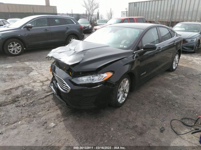 3FA6P0LU3KR118864 Ford Fusion Hybrid Se