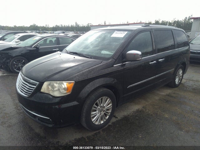 2C4RC1GG8ER464240 Chrysler Town & Country Limited