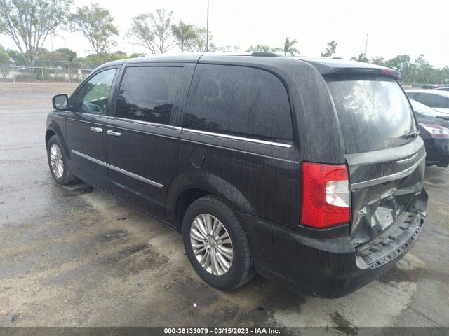 2C4RC1GG8ER464240 Chrysler Town & Country Limited