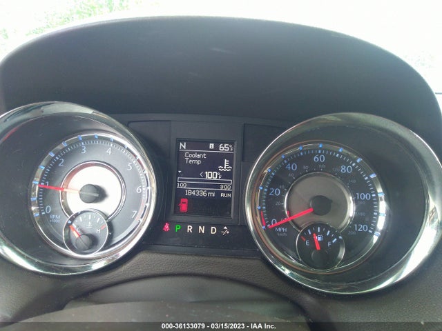 2C4RC1GG8ER464240 Chrysler Town & Country Limited