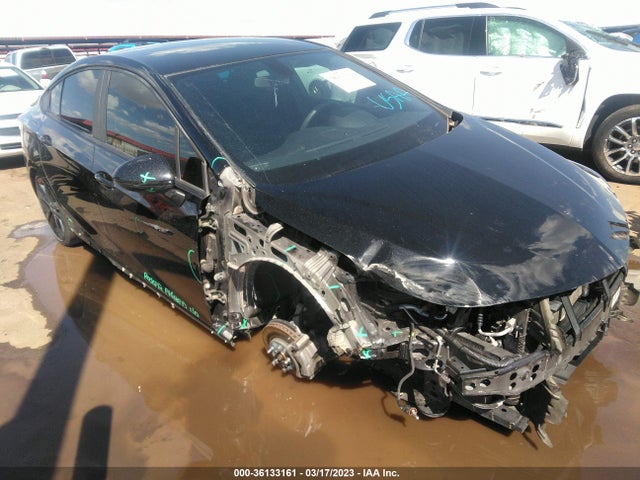 2018 1G1BE5SM5J7220436 main image