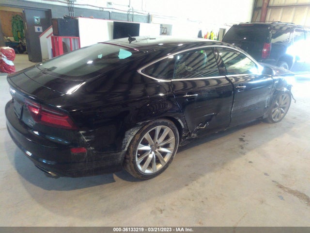 2016 Audi A7, VIN: WAU2GAFC8GN005579