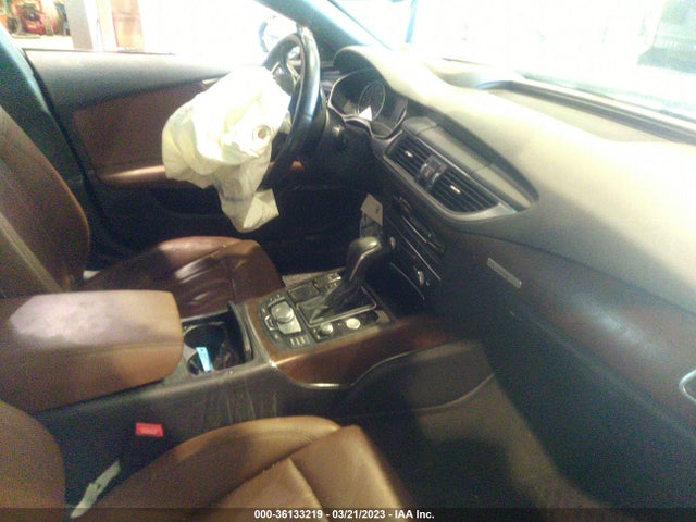 2016 Audi A7, VIN: WAU2GAFC8GN005579