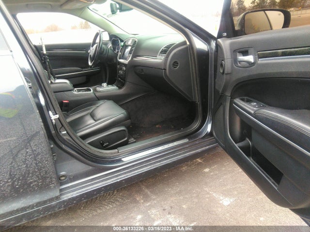 2C3CCAKG1HH650293 Chrysler 300 300c