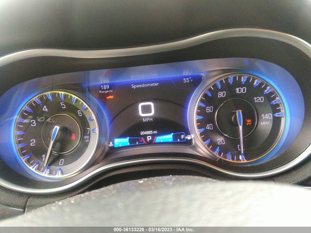 2C3CCAKG1HH650293 Chrysler 300 300c