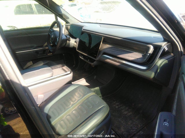 2022 Rivian R1T, VIN: 7FCTGAAA0NN006438