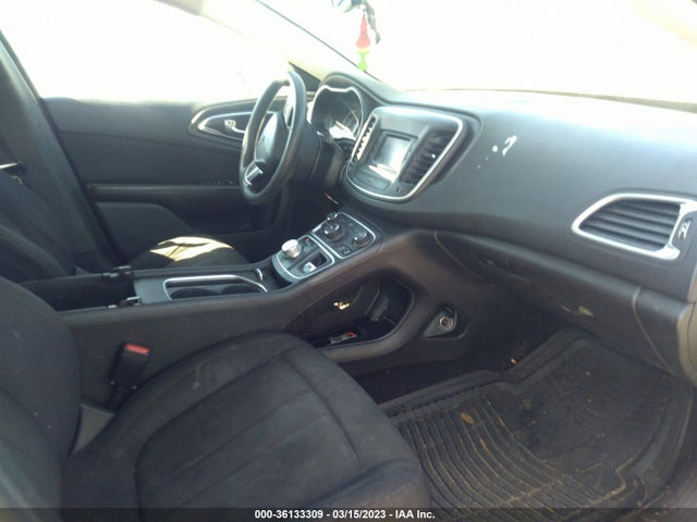 Chrysler 200 Limited 2015 1C3CCCAB7FN577064 Image 5