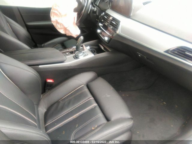 WBAJA9C56KB254880 BMW 5 Series 530e Iperformance