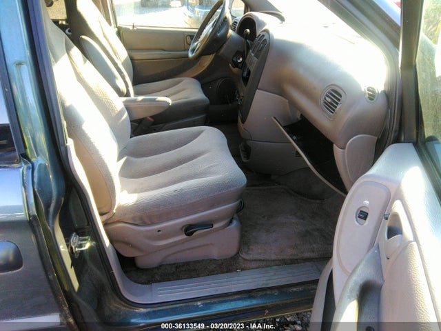 1C4GJ45303B115969 Chrysler Voyager Lx