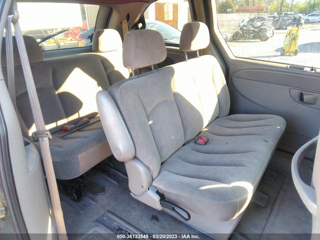 1C4GJ45303B115969 Chrysler Voyager Lx