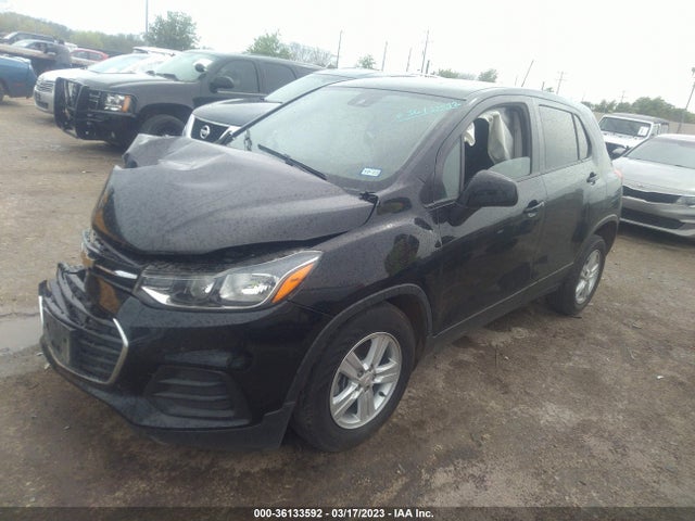 Chevrolet TRAX LS 2019 3GNCJKSB7KL384649 Image 2