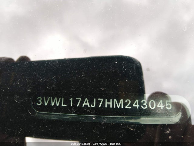 3VWL17AJ7HM243045 Volkswagen Jetta 1.8t Sel