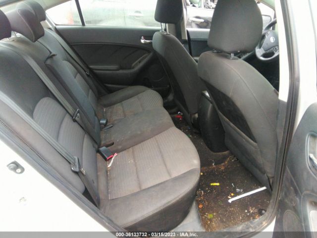 KNAFX4A68G5572167 KIA FORTE LX