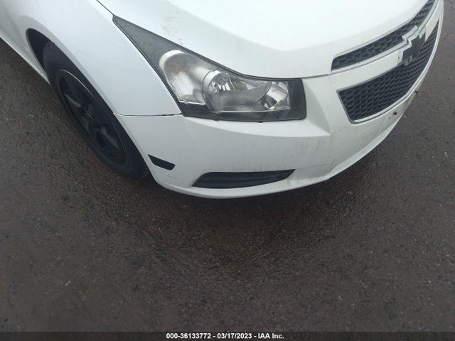 2013 CHEVROLET CRUZE 1G1PC5SBXD7285930 Photo 5