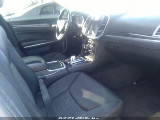 2C3CCAAG3JH283629 Chrysler 300 Touring