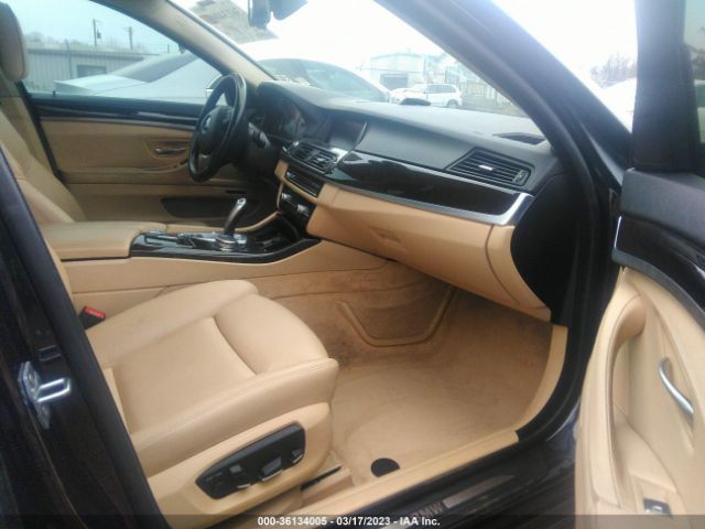 WBA5A5C56FD515039 BMW 5 Series 528i