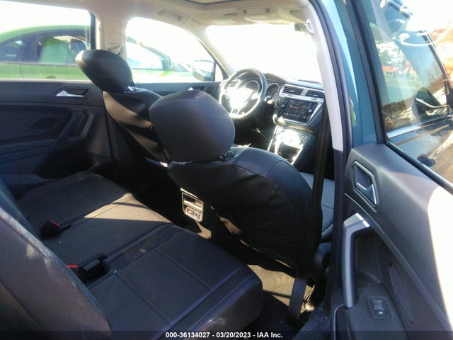2019 Volkswagen Tiguan, VIN: 3VV2B7AX1KM165385