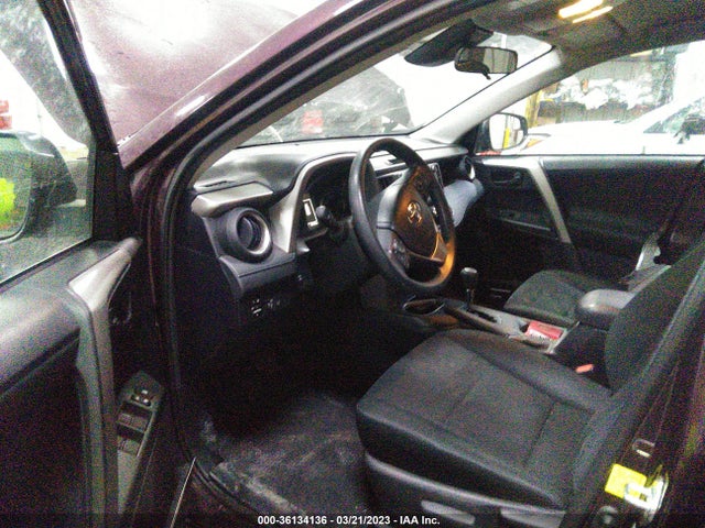 Toyota RAV4 LE 2018 2T3BFREVXJW737378 Image 6