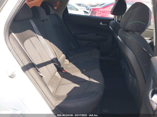 KIA Optima Lx 2018 5XXGT4L39JG251120 Image 10