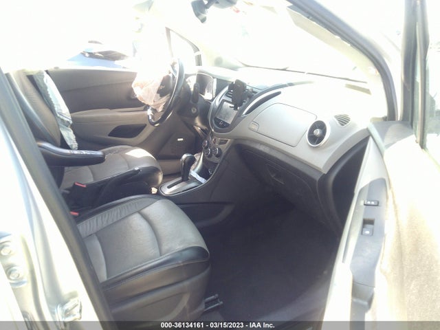 Chevrolet TRAX LTZ 2015 3GNCJNSB2FL212455 Image 5