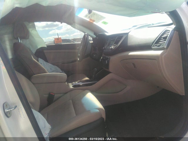 Hyundai TUCSON SE 2017 KM8J33A41HU555215 Image 5